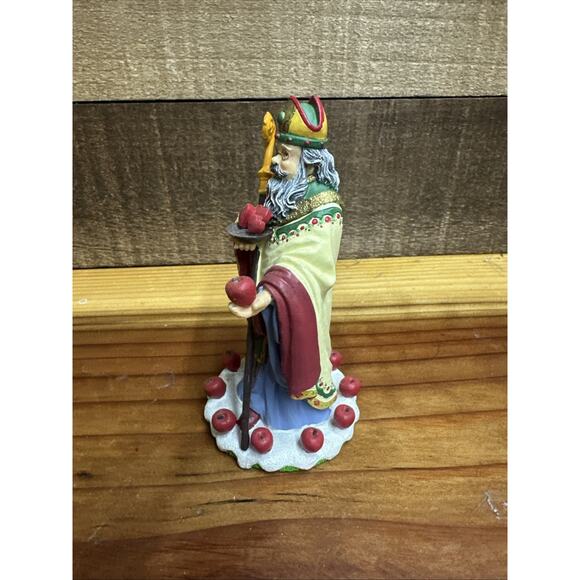 International Santa Claus Collection St. Nicholas Poland SC48 In Box - Picture 4 of 7